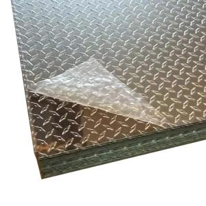 Welding Diamond Embossed Stainless Steel Sheet Cold Rolled Polished Surface