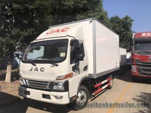 Quality 1-4 Ton JAC 4x2 Light Refrigerator Van Truck / Dry Box Van Cargo Truck 3308 Mm Wheel Base for sale