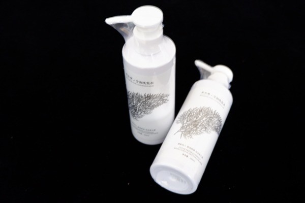 Gentle Cleansing Herbal Moisturizing Shampoo Moisture Lock Herbal Bath Products