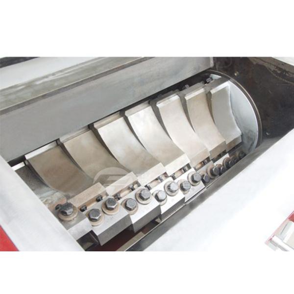 Plastic Crusher Machine Auxiliary Equipment Professional Design 4 KW Power