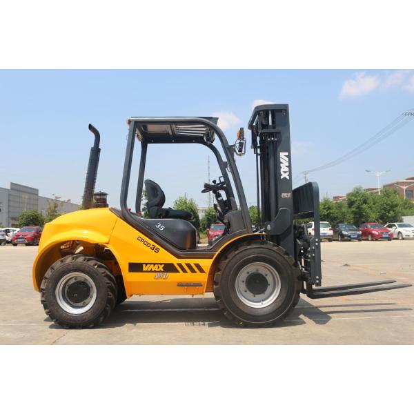 3.5 Ton 2WD Compact All Terrain Forklift Yanmar 4TNE98(EUIII) Japanese Engine