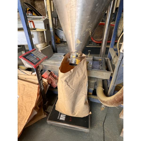 Air Cooling Die Face Pelletizing Machine For Extruder Granulation Production Line