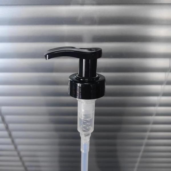 24/400 28/400 Black PP PE Material Lotion Pump Output 1.20 - 1.50ml/T