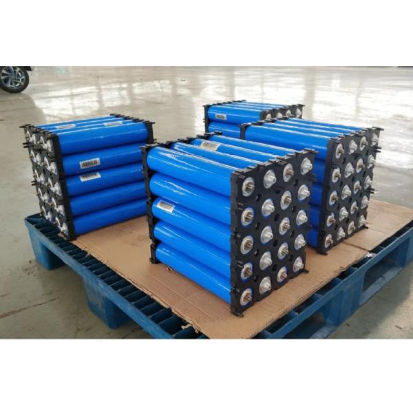 3.2V 100ah 320Wh Solar LiFePO4 Battery Cells With Connecotors Busbar