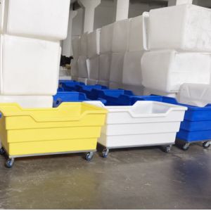 OEM Plastic Cleaning Car Roll Plastic Linen Car Rotational Moulds