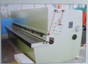 Quality High Accuracy Wire Mesh Cutting Machine Automatically Crimped Wire Mesh for sale