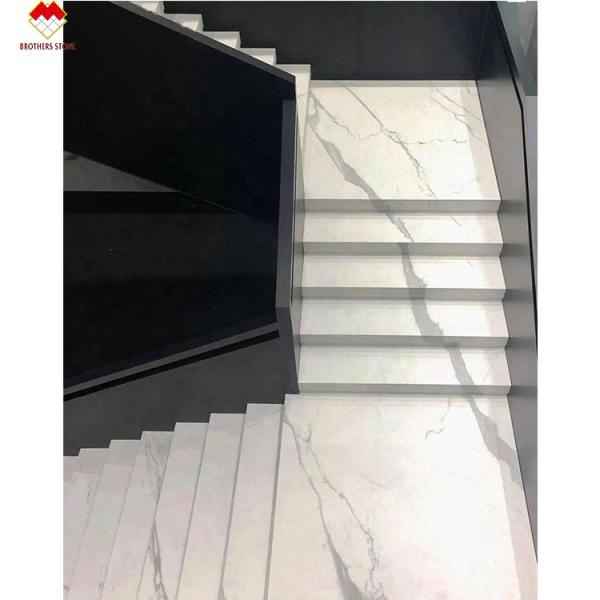 MOHS 6-7 Hardness White Marble Look Porcelain Tile Stairs with Customized Design