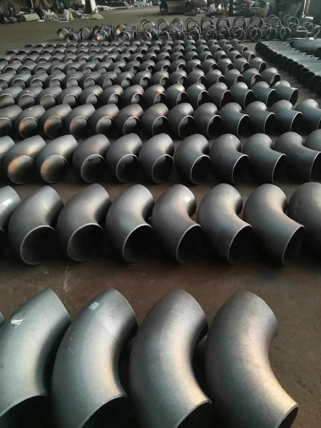 12Cr1MoVG Ansi Carbon Steel Pipe Fittings Boiler Steel Pipe 10-60mm Thickness