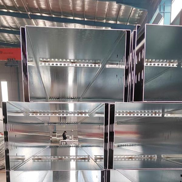 Corrosion Resistant Hot Dip Galvanized Perforated Cable Tray 30-500mm ISO9001