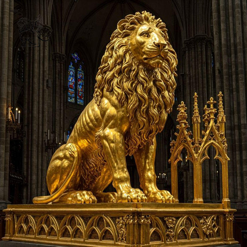 China Bronze Sitting Lion Metal Statues Brass Gold Animal Sculptures Life Size Villa Garden Decoration on sale