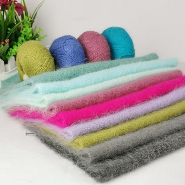1/0.03NM 100% Polyester Fluffy Tube Giant Velvet Yarn Skin Friendly For Knitting Blanket Bag