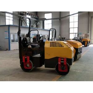 Lutong Ltc3b Small Double Drum 21kw 3 Ton Road Roller
