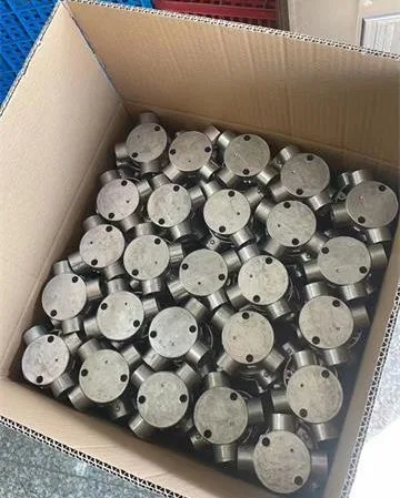 RIFI Emt Aluminum Junction Box Set Screw Type Angle Way Through Way