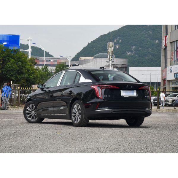 Hongqi Electric EV Car 140Kw 5 Seat Electric Car Front Wheel Drive Black