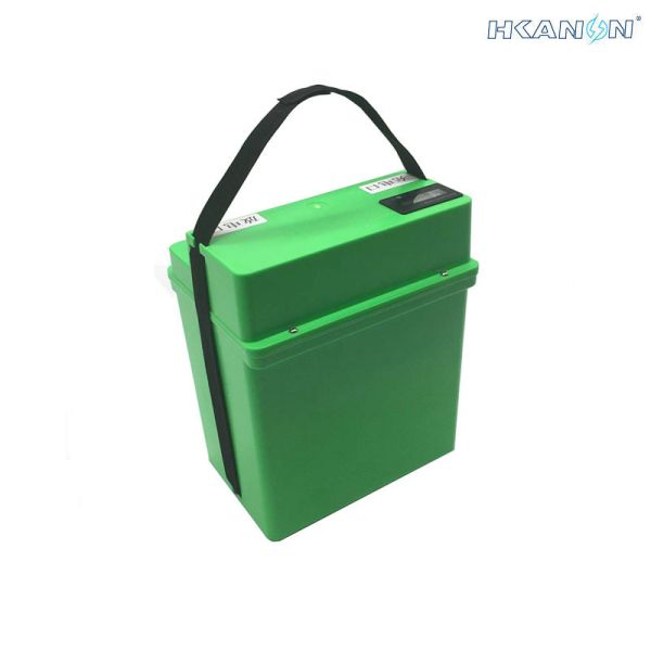 Lightweight 12 Volt 18650 Battery Pack , 12v Li Ion Battery Pack Power Bank Backup