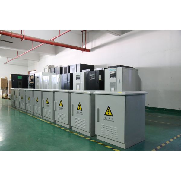 1-10KVA Outdoor UPS Systems LED Display 115~295VAC High Environmental Adaptability