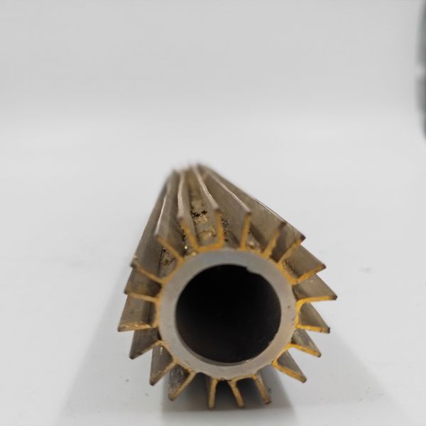 Buy DELLOK HF Welded Seamless Steel SA192 OD19mm Longitudinal Finned Tube at wholesale prices