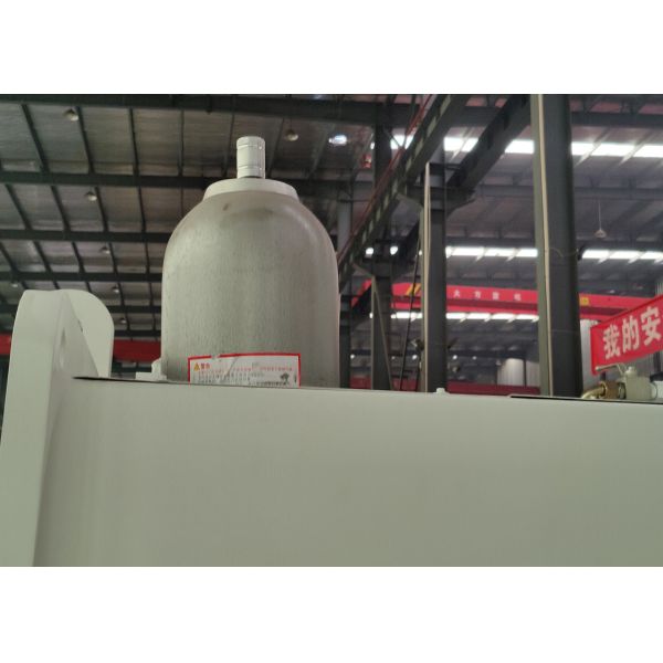 Efficient Hydraulic Guillotine Shearing Machine 3200mm Cutting Length E21S Controller