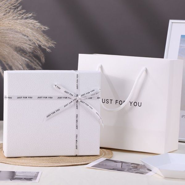 Christmas Wedding Festival Gift Wrapping Box Jewellery Cosmetic Packaging Boxes