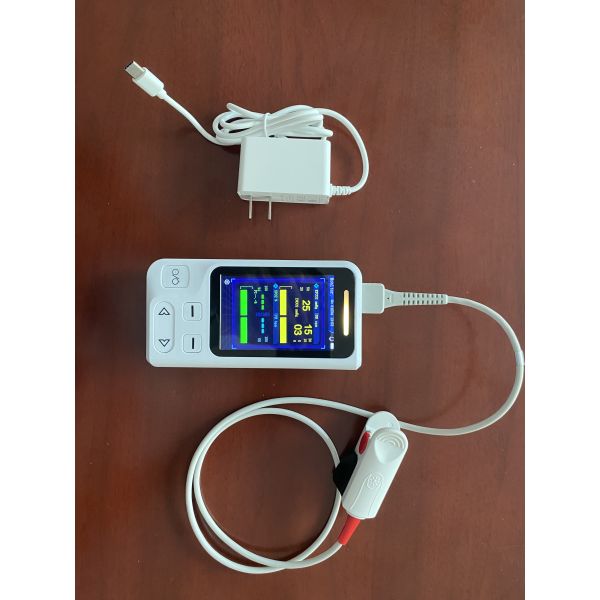 LCD Display Handheld Veterinary Pulse Oximeter For Monitoring Pets / Animals