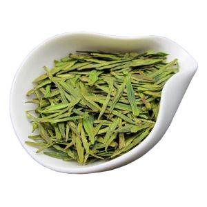 Quality Health Organic dragon well green tea Curved Shape Shape Fresh Tea Leaf for sale
