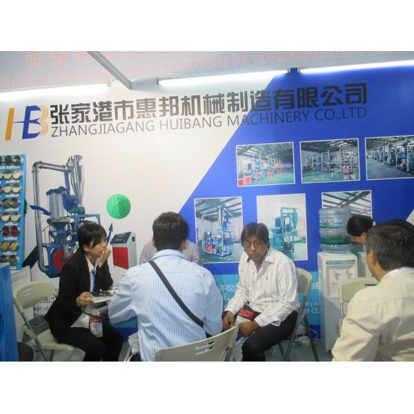 Cumin Seeds Food Pulverizer Machine , 100 - 1000kg/h Ultra Fine Grinding Mill