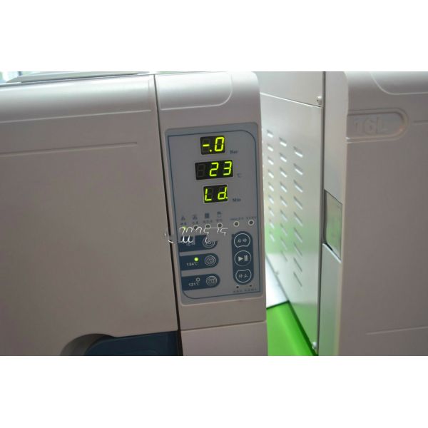 18L LED European Class B Dental Autoclave Sterilizer with Built-in Printer