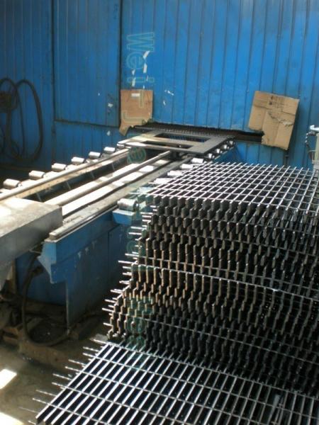 non slip safety grating welded steel grating serrated steel grating