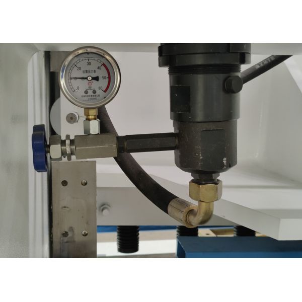 Efficient Hydraulic Guillotine Shearing Machine 3200mm Cutting Length E21S Controller