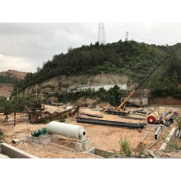 Energy Mining High Energy Industrial Grinding Ball Mill Crusher with Capacity t/h 1.2-20