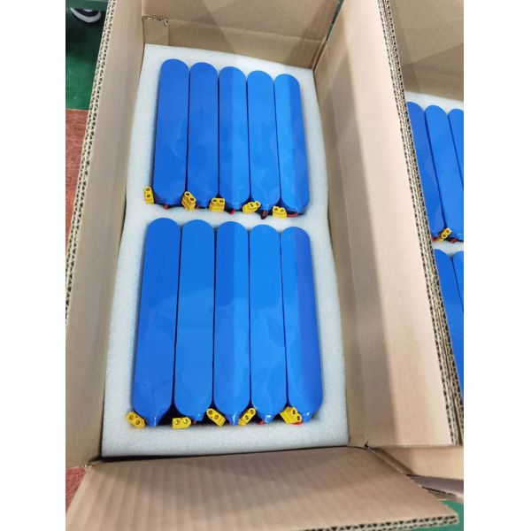 DIY Lifepo4 Battery Pack 9.6V 12AH 3S2P For Solar Street Light