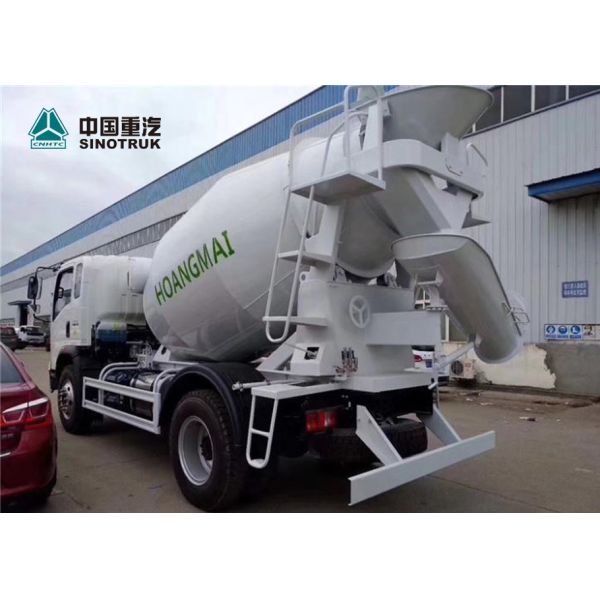 Howo 4x2 4CBM Mini Concrete Mixer Truck with White Color is Ready in Factory