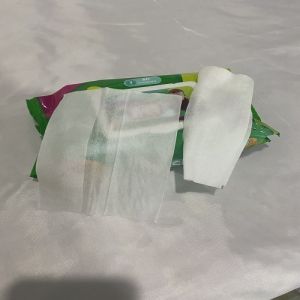 Quality Thermal Bonded Fabric Baby Tissue Wipes 60gsm Alcohol Free Vitamin E for sale