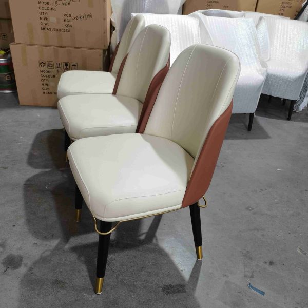 Home Solid Wood High End Modern Dining Chairs Leather Backrest Padded Dining Room Chairs