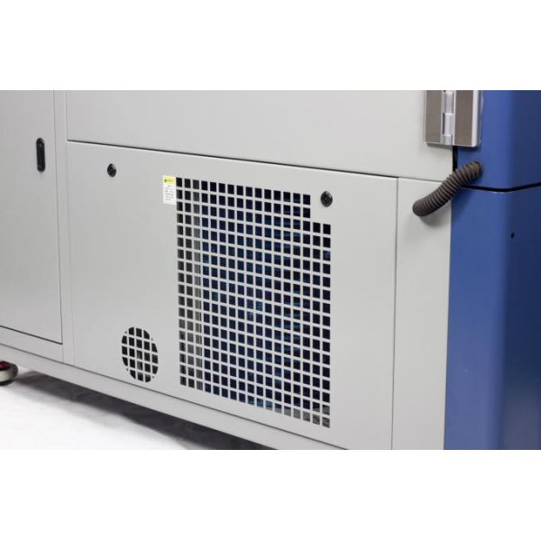 220V/380V 50Hz Climatic Test Chamber 3-15°C/Min Ramp Rate With Full View Window And Cable Port