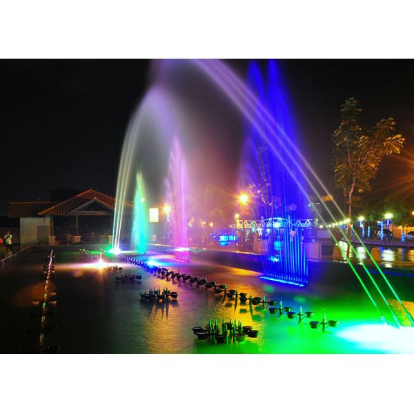 Modern Saudi Arabia Riyadh Music Dancing Fountain With Colourful Light