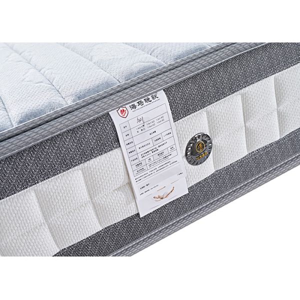 Anti Mite Luxury Hotel Spring Mattress Hypoallergenic Medium Hardness King Queen Size