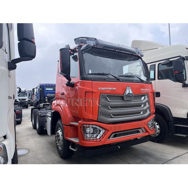 New SINOTRUK HOWO NX371 6 Wheel Lhd Diesel Tractor Trailer Truck for Sale