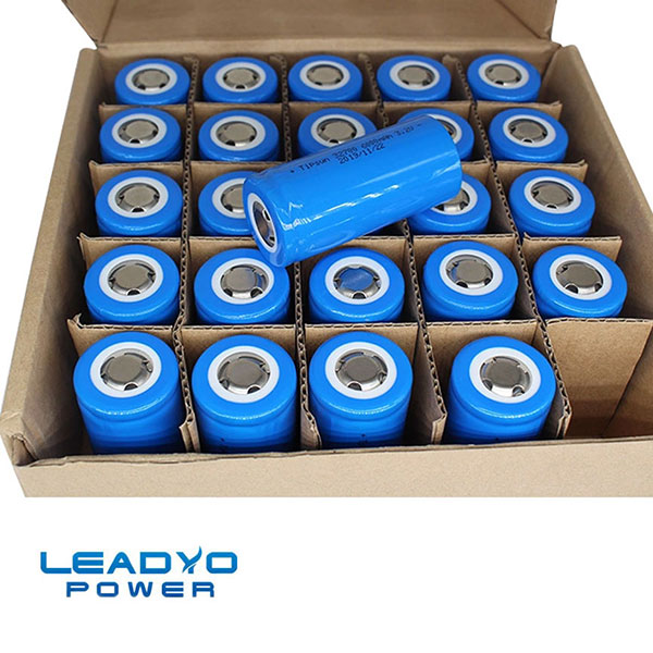 Rechargeable 3.2v 6ah Lithium Battery Cells 32650 32700 6000mah Lifepo4 Battery