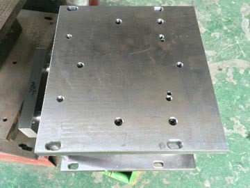 Fully automatic Pet mineral water bottle blow molding machine 2,4,6 cavity high speed high quality