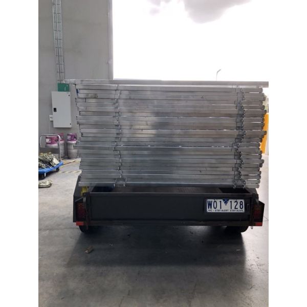 1.8 x 2.1MHeavy Duty Used Cattle Yards For Sale Cattle Yard Fencing 6 Oval