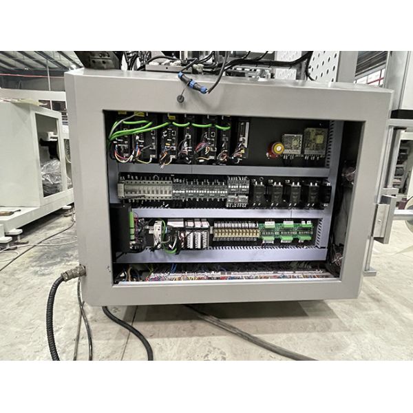 ISO 4oz To 16oz Disposable Coffee Cups Machine 130-160 Pcs/Min