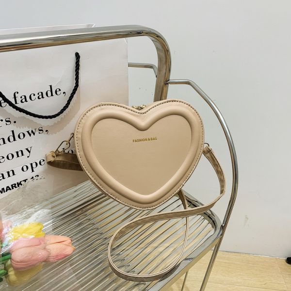 Women Heart Shape Small Leather Crossbody Bag With Shoulder Strap