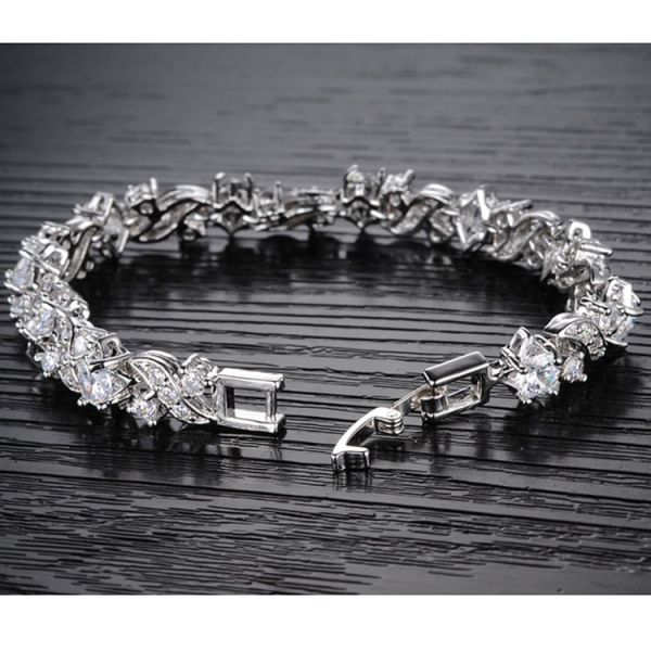 Women's White Gold Plated Clear Cubic Zircon Wedding Jewelry (JDS933)