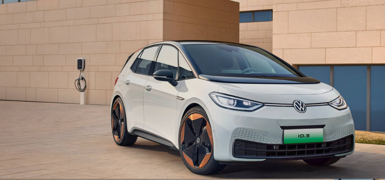 2024 VOLKSWAGEN ID-3 Electric Car Customizable and Affordable with LED Daytime Lights