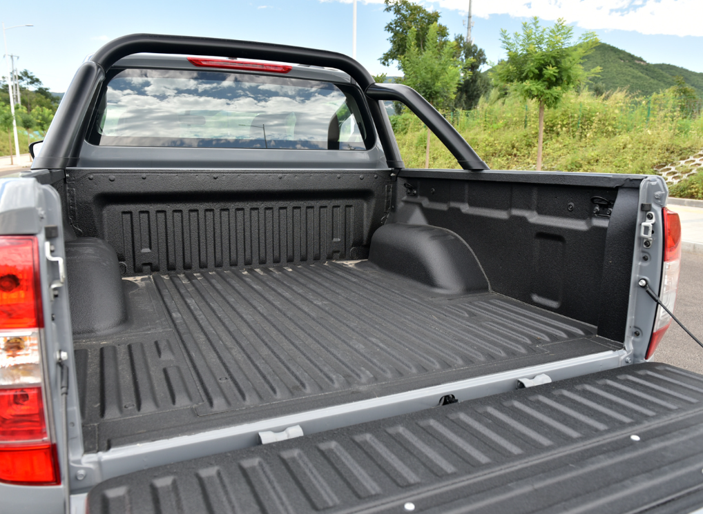 Front Suspension McPherson Independent 2024 Dongfeng Rich Ruiqi 7 4x4 Pickup Truck