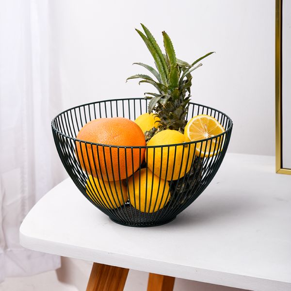 Iron Art Luxury Gold Line Metal Fruit Basket Ideal For Party Vegetable Container