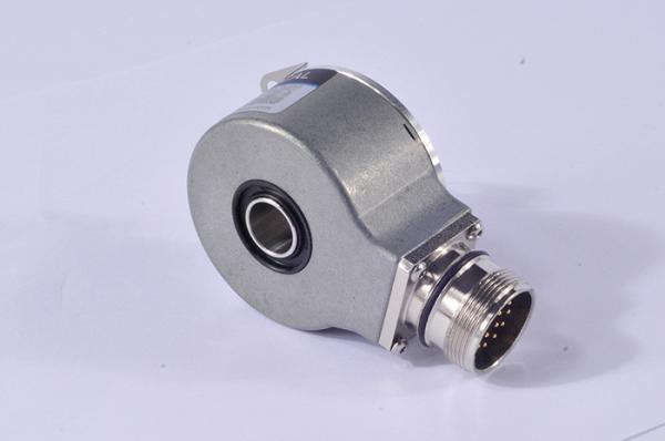 8192 Resolution 8 Poles Servo Motor Rotary Encoder K52 With ABZUVW Phase Blind
