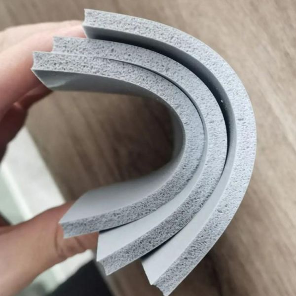 Rogers Bisco HT-820 Gray hard silicone foam, Density is 384 kg/m³