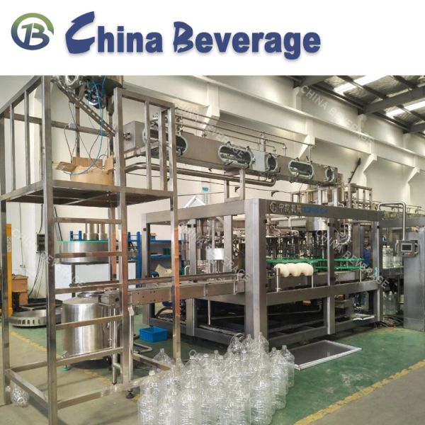 5L Water Bottles Packing Machine Stainless Steel Adjustable Capacity Gravity Filling